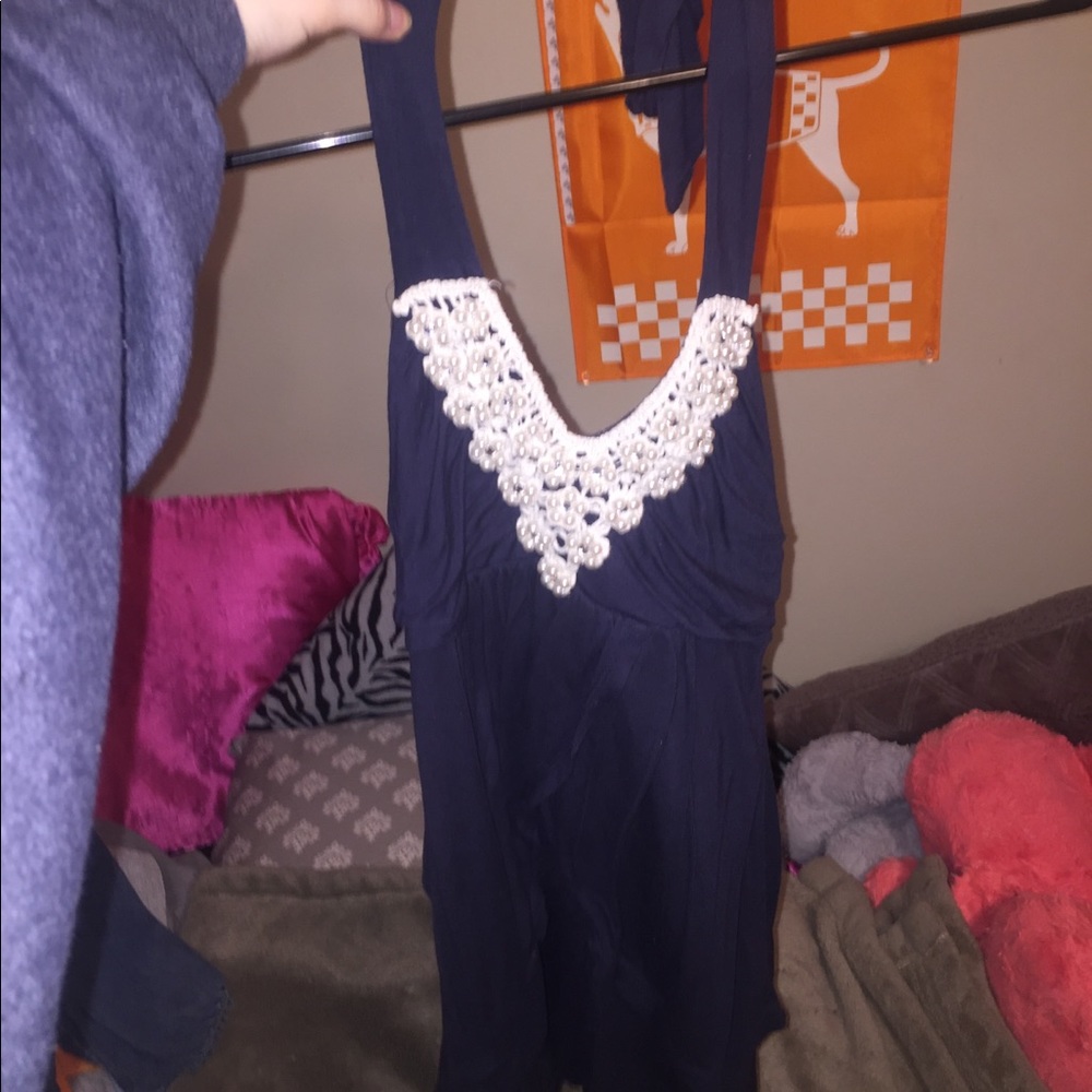 Halter top